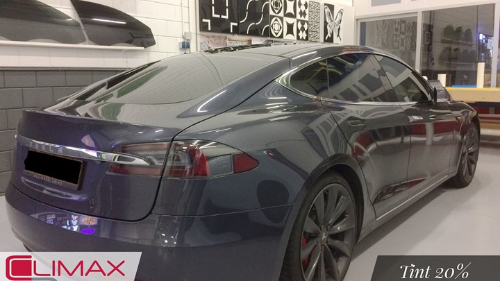 Tesla model s ruiten tinten .jpg