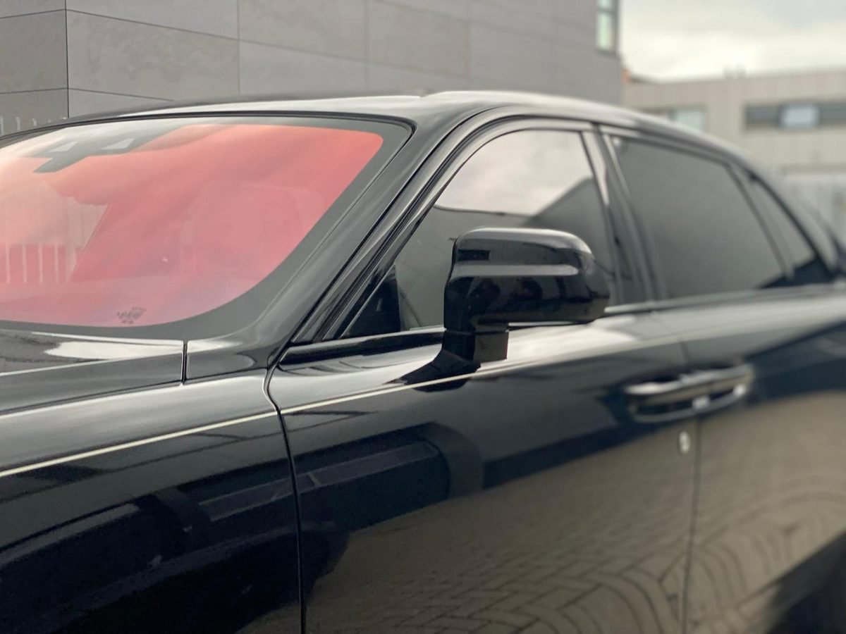 Rolls Royce Aurora Red Chameleon